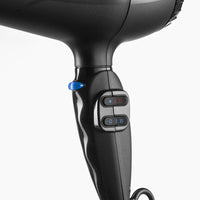Commandes vitesse, température et touche air froid du sèche-cheveux BaBylissPRO Levante